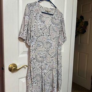 Ann Taylor Loft Flounce Short Sleeve Mini Dress. Size Medium Petite.
